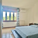 Casa Carrubbo -jennas- بيت للعطل كارديدو