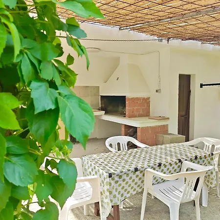 Casa Carrubbo -jennas- Cardedu